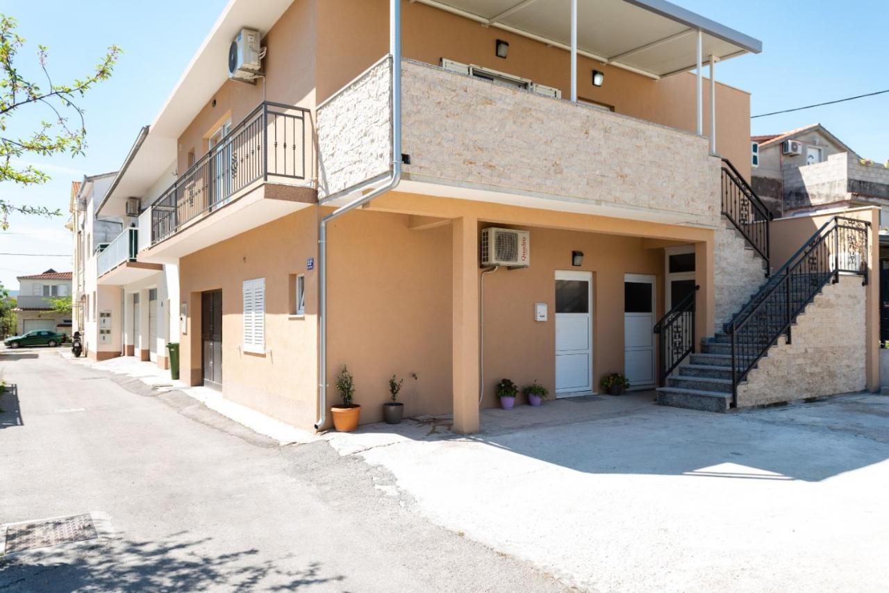Apartment Vuletin Kaštela Exterior foto